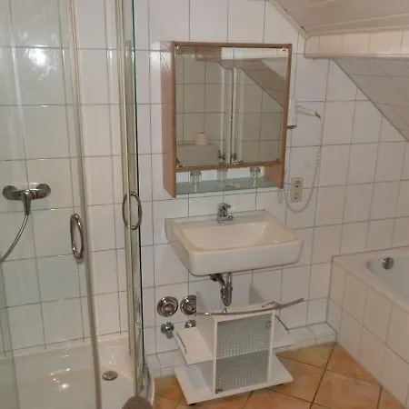 Gaste- Und Apartmenthaus Dorsbachhohe Apartment *